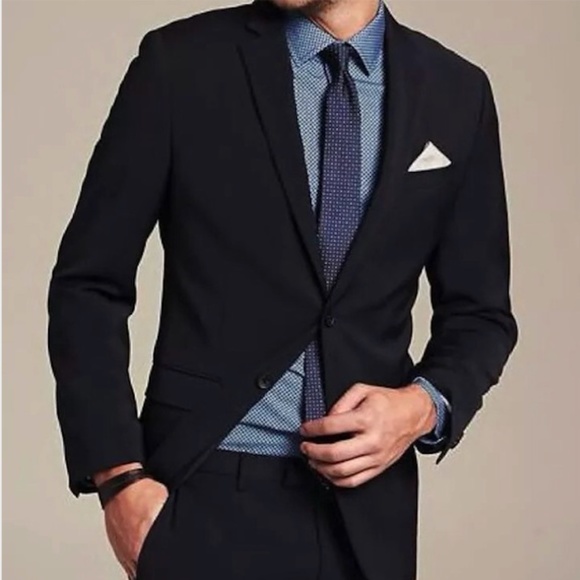 Banana Republic Other - Banana Republic Modern Fit Wool Blazer/Black - 38R